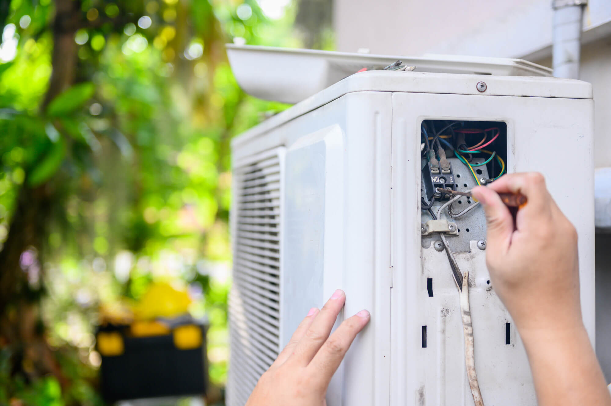 AC Repair Near Me: What Will It Cost Homeowners in Sapulpa, OK?